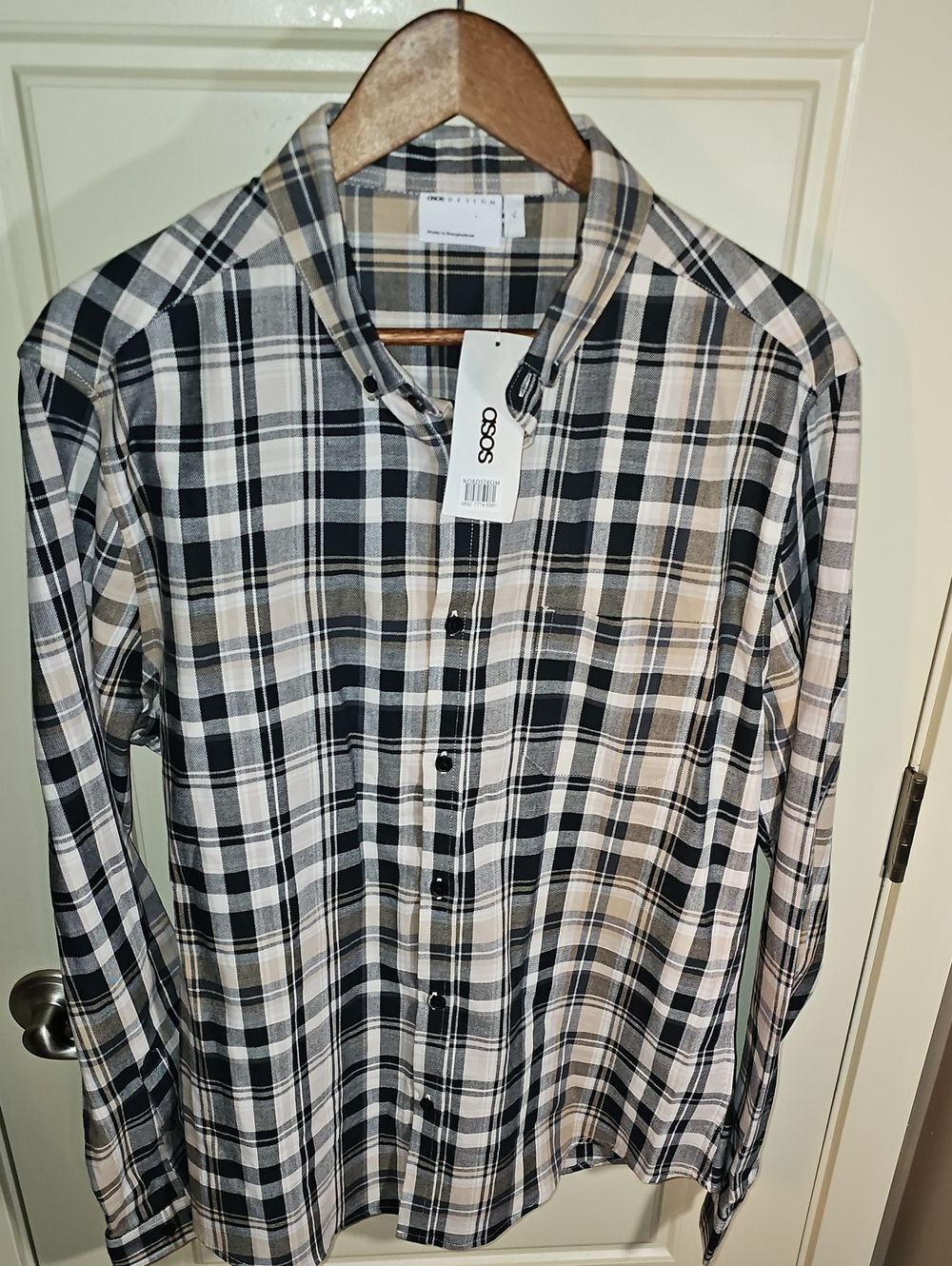 ASOS Black, White & Cream Plaid Long-Sleeve Button-Down Shirt. Size XL
